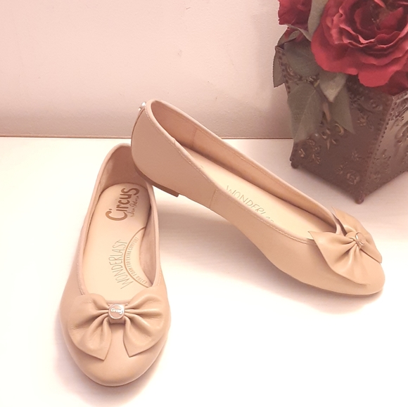 Circus by Sam Edelman "Carmen" flats - Picture 1 of 5